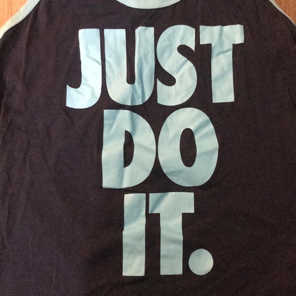 Nike tank top - Picture 2 of 4